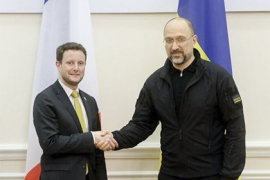 Reconstruction de l’Ukraine : promesses d’aide françaises