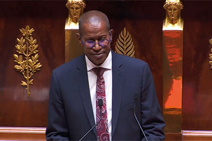 L’Assemblée nationale efface officiellement le “Code noir” du droit français