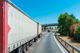 Bientôt des méga camions en France ?