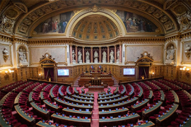 Suspension des travaux au Sénat