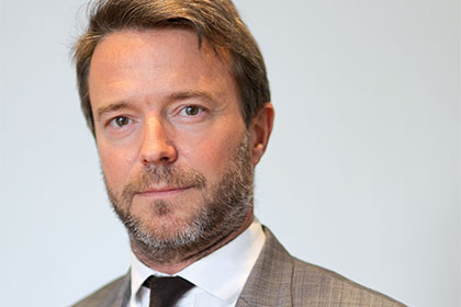 Xavier Chatel : Affairé stratégique