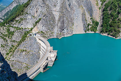 Ouvrages hydroélectriques : comment faire barrage à la commission européenne ?